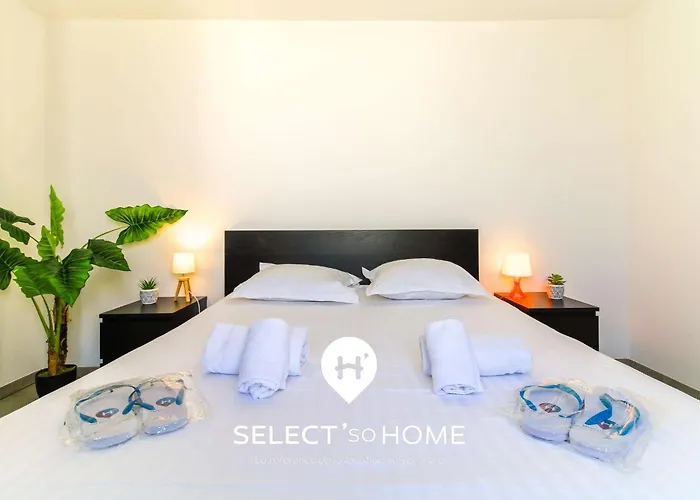 Select'sohome - Pour 4 Personnes Avec Parking Prive Et Grande Terrasse ! - Lavand'or